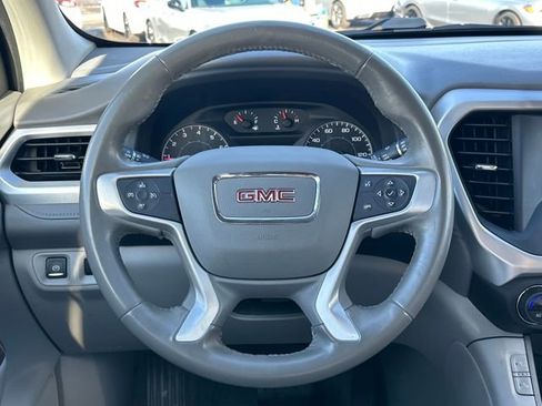 Used 2019 GMC Acadia SLE image 20