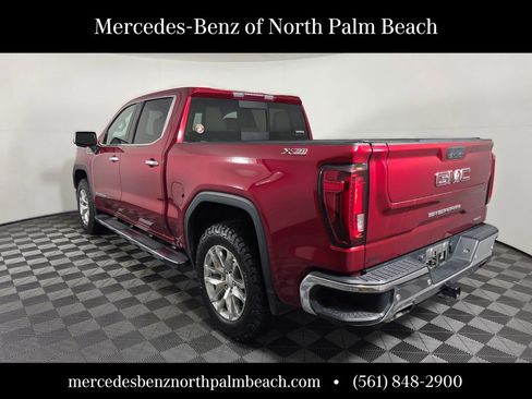 Used 2022 GMC Sierra 1500 SLT w/ SLT Premium Plus Package image 4