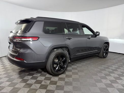 Certified 2025 Jeep Grand Cherokee L Altitude image 6