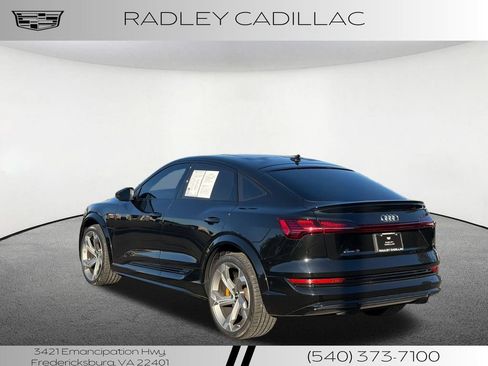 Used 2022 Audi e-tron S Prestige w/ Prestige Package AWD/4WD image 18