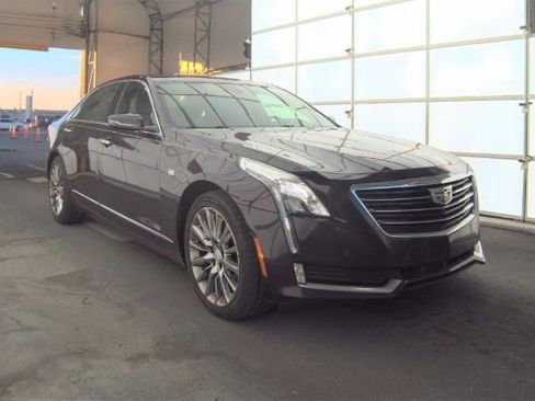 Used 2018 Cadillac CT6 Luxury image 1