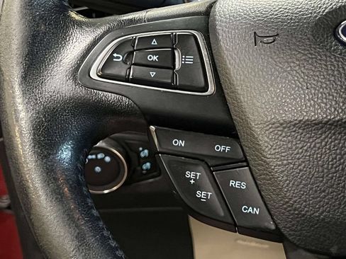 Used 2019 Ford EcoSport Titanium FWD image 24