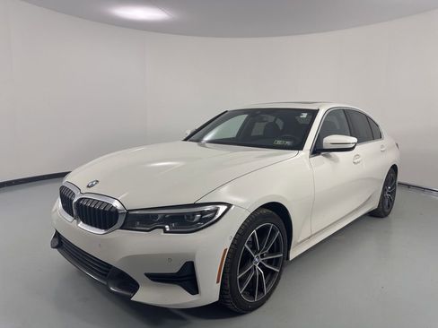 Used 2019 BMW 330i xDrive Sedan w/ Convenience Package image 3