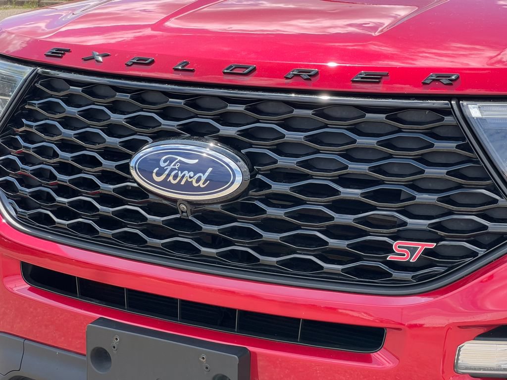 Used 2020 Ford Explorer ST w/ ST Street Pack AWD/4WD image 43
