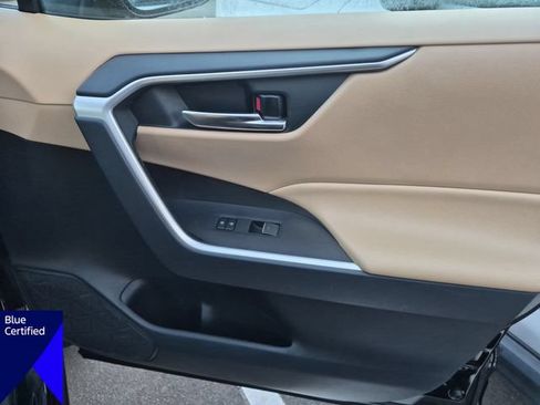 Used 2022 Toyota RAV4 XLE Premium FWD image 34