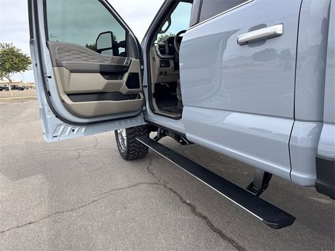 New 2026 Ford F250 Platinum w/ Platinum Plus Package image 32
