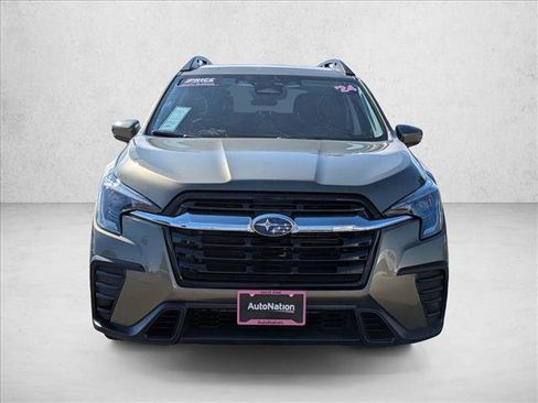 Used 2024 Subaru Ascent Premium w/ Convenience Package image 2