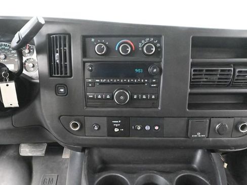 Used 2017 Chevrolet Express 3500 LT w/ LT Preferred Equipment Group image 29