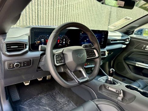 New 2025 Ford Mustang GT Premium w/ GT Performance Package image 9