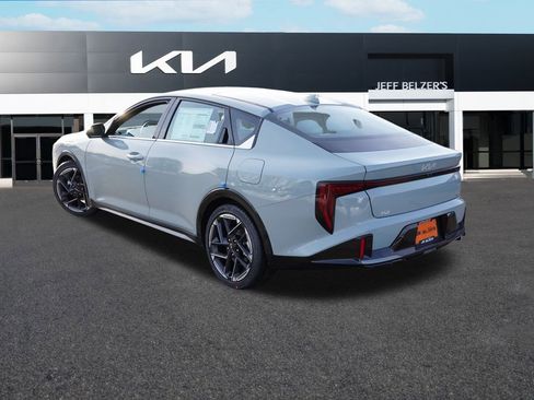 New 2026 Kia K4 GT-Line image 5