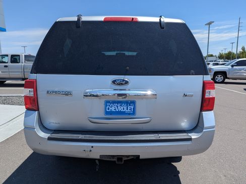 Used 2014 Ford Expedition XLT RWD image 30