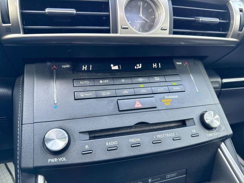 Used 2015 Lexus IS 350 AWD w/ Navigation System Package image 17