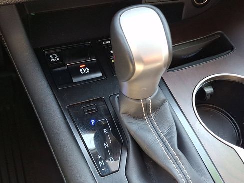 Used 2022 Lexus RX 350 AWD w/ Premium Package image 16