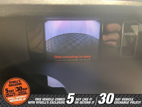 Used 2014 Toyota Sienna XLE image 38