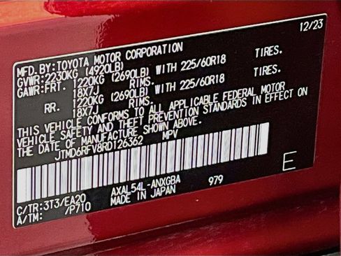 Used 2024 Toyota RAV4 Limited w/ Advanced Technology Package AWD/4WD image 34