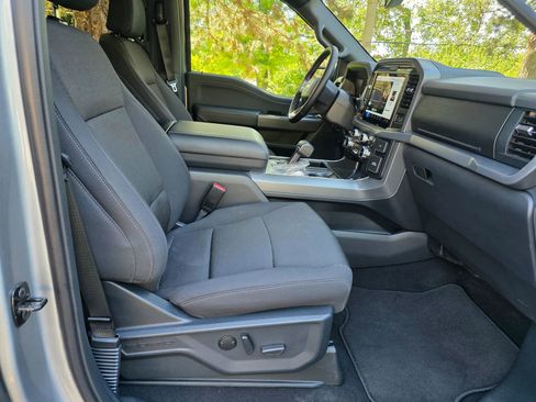 Used 2025 Ford F150 XLT w/ Equipment Group 302A MID AWD/4WD image 5