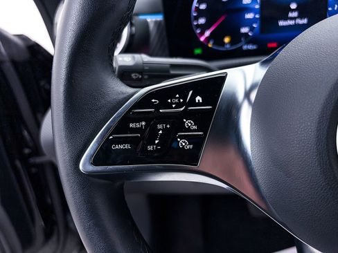 Used 2024 Mercedes-Benz CLA 250 4MATIC image 30