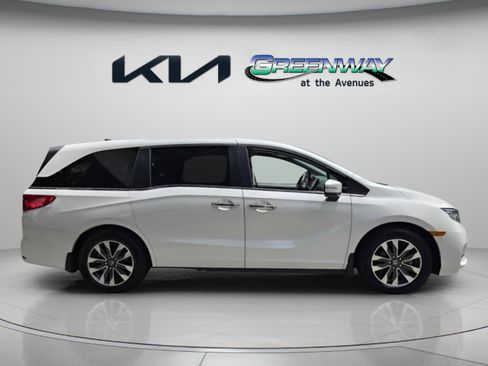 Used 2024 Honda Odyssey EX-L image 8