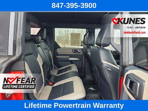 Used 2023 Ford Bronco Wildtrak image 28