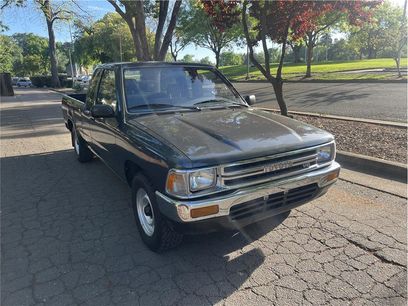 Used 1990 Toyota Pickup Deluxe