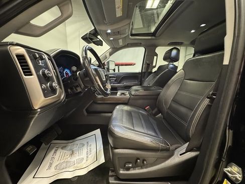 Used 2018 GMC Sierra 2500 Denali image 14