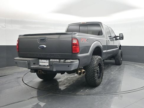 Used 2013 Ford F250 Lariat w/ Chrome Pkg image 25