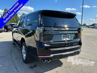 New 2025 Chevrolet Suburban Premier w/ Sun And Tow Package video 3