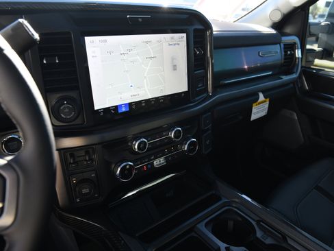 New 2026 Ford F250 Lariat w/ Black Appearance Package image 37