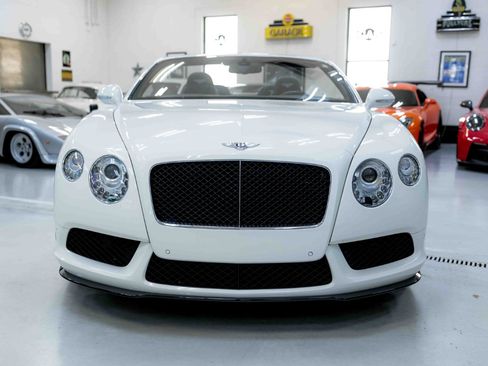 Used 2014 Bentley Continental GT V8 S image 3