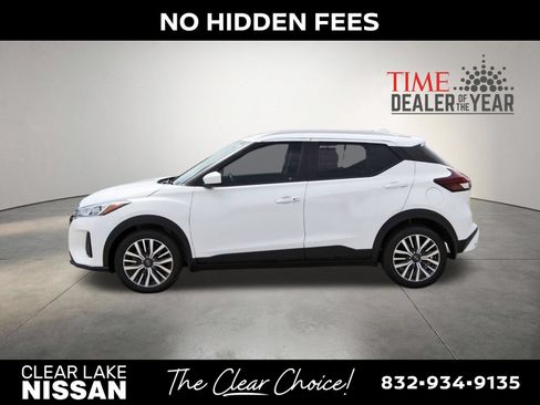 Used 2023 Nissan Kicks SV FWD image 4