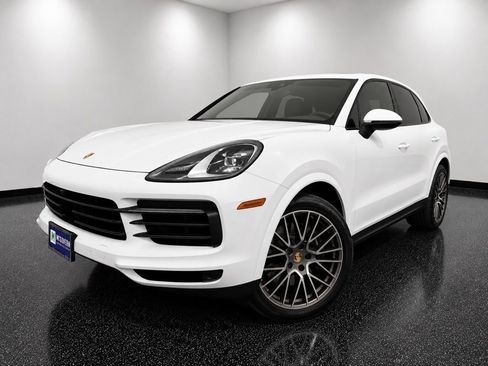 Used 2023 Porsche Cayenne AWD/4WD image 1