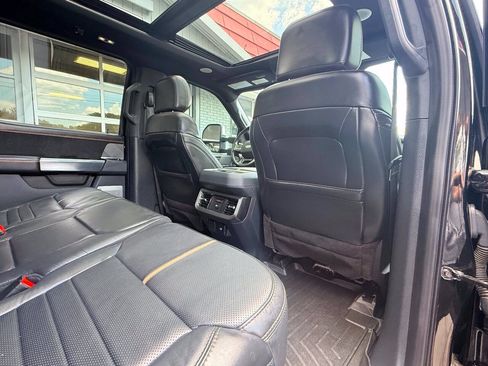 Used 2024 Ford F250 Platinum AWD/4WD image 41