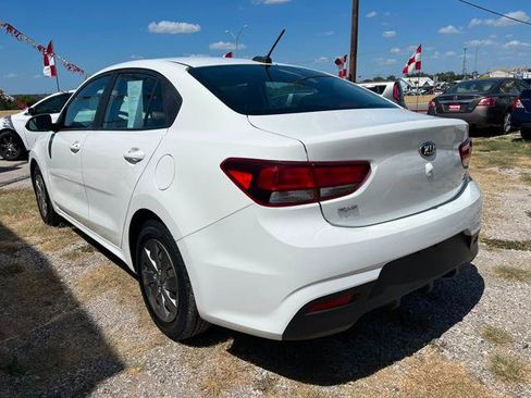 Used 2019 Kia Rio S FWD image 6
