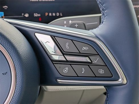 New 2026 Buick Enclave Avenir image 17