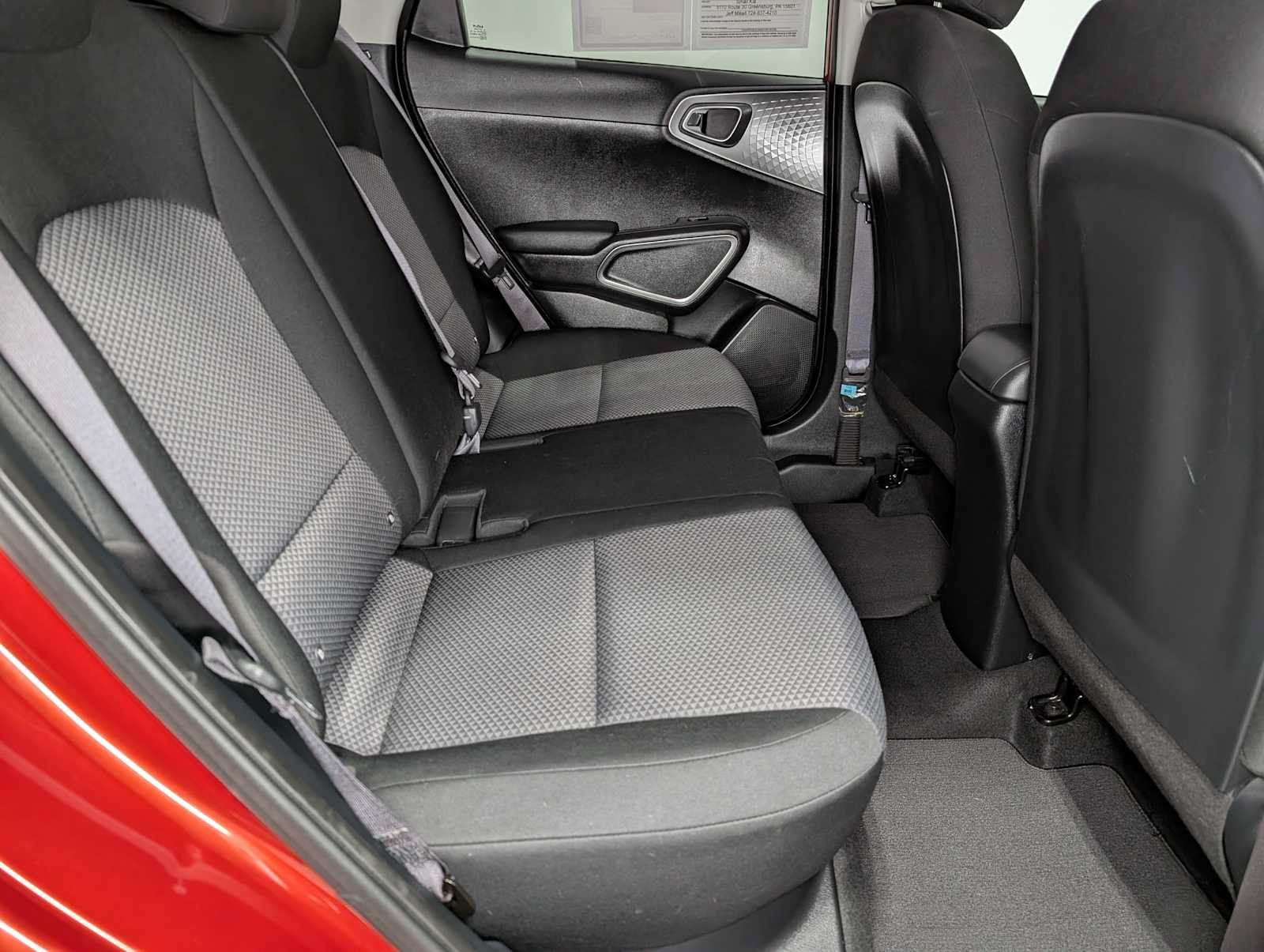 Certified 2023 Kia Soul LX w/ LX Technology Package FWD image 36