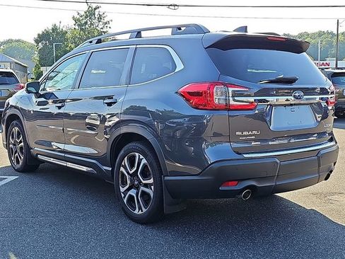 Used 2023 Subaru Ascent Limited w/ Technology Package AWD/4WD image 4