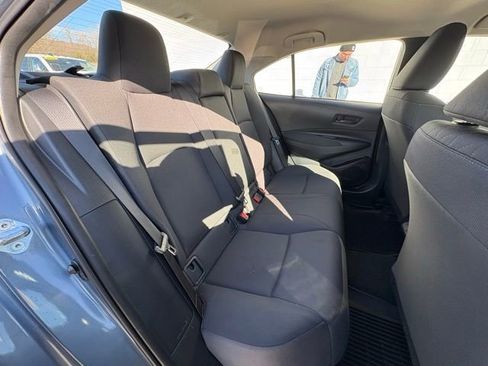 Used 2025 Toyota Corolla LE image 23