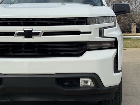 Used 2021 Chevrolet Silverado 1500 RST image 10
