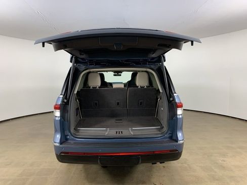 Used 2023 Lincoln Navigator Reserve image 36