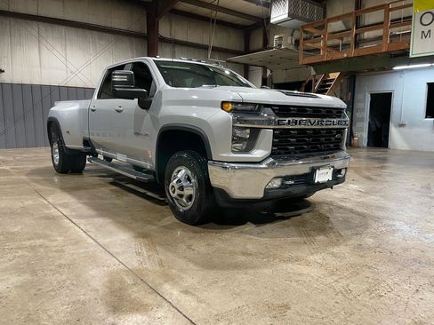 Used 2022 Chevrolet Silverado 3500 LT w/ Convenience Package image 1