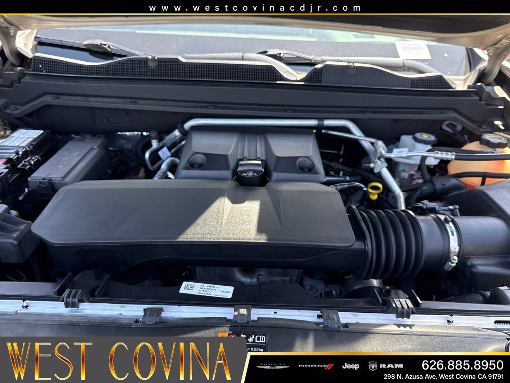 Used 2024 Chevrolet Colorado ZR2 AWD/4WD image 36