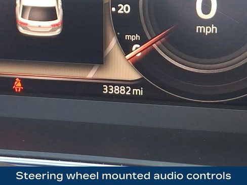 Used 2022 Volkswagen Tiguan SEL R-Line image 6