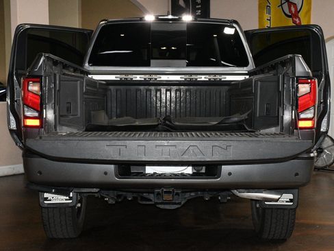 Used 2023 Nissan Titan Platinum Reserve w/ Moonroof Package AWD/4WD image 88