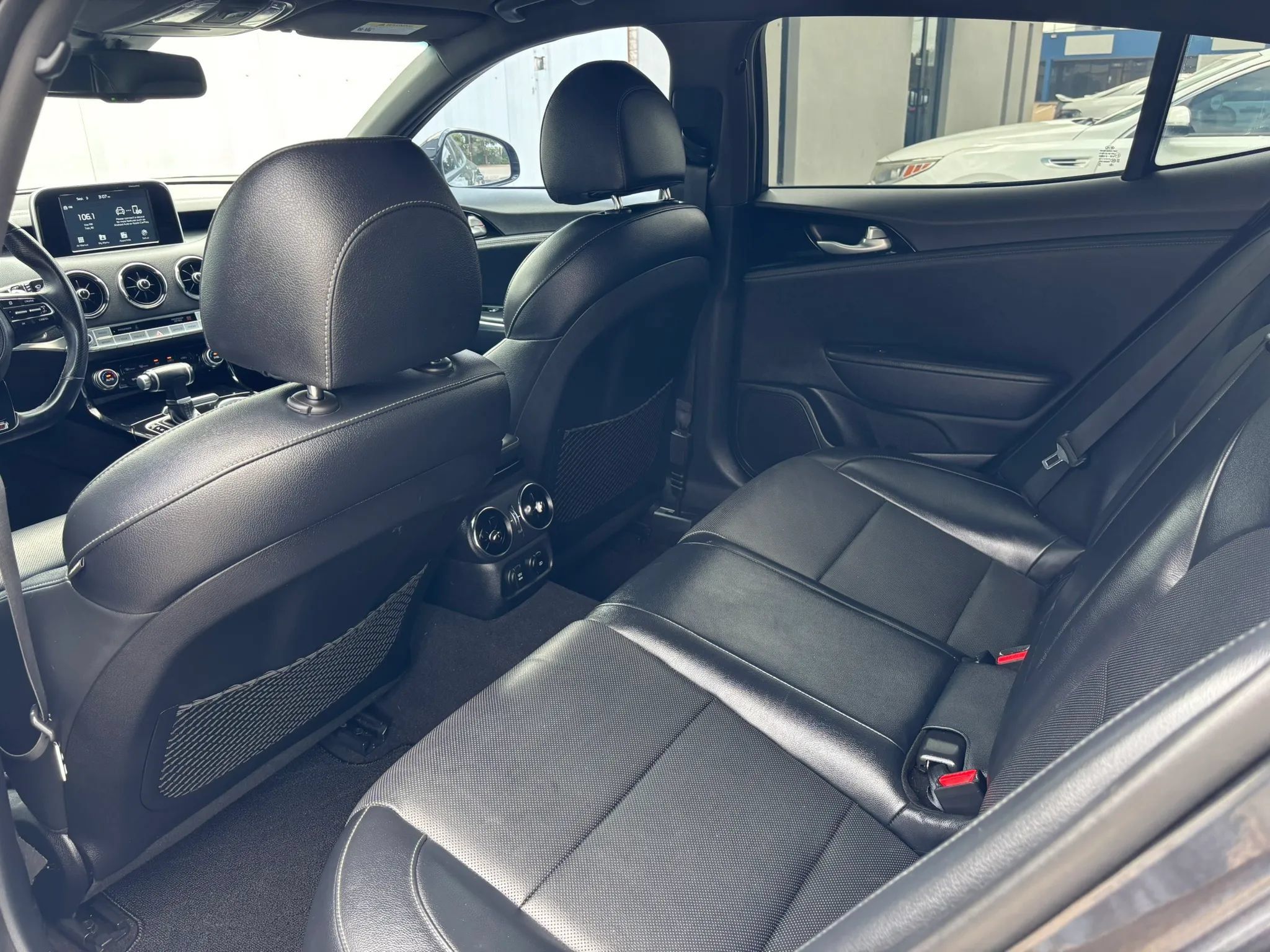 Used 2021 Kia Stinger GT-Line RWD image 49