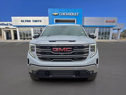 New 2026 GMC Sierra 1500 SLT w/ SLT Premium Plus Package AWD/4WD image 2