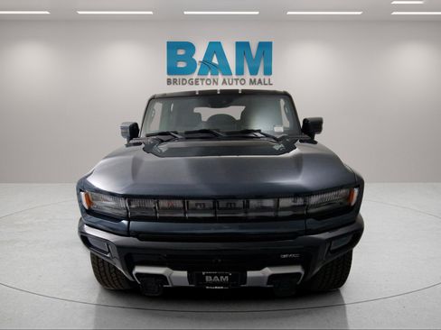 New 2025 GMC Hummer EV 2X w/ LPO, Dark Essentials Package image 2