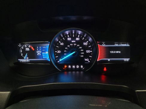 Used 2018 Ford Explorer Limited w/ Ford Safe & Smart Package FWD image 23