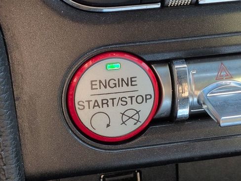 Used 2016 Ford Mustang Premium image 25