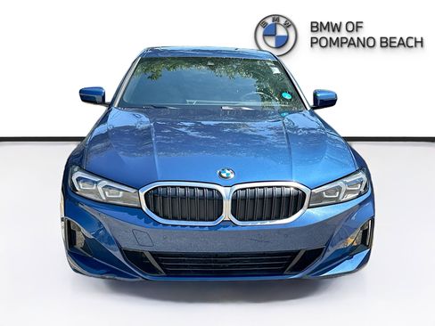 Used 2023 BMW 330i Sedan w/ Premium Package RWD image 2