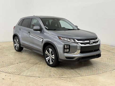 Used 2025 Mitsubishi Outlander Sport ES image 7